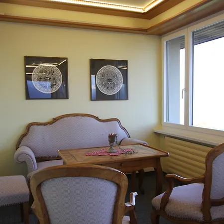 Hotel Sunnehuesi Krattigen