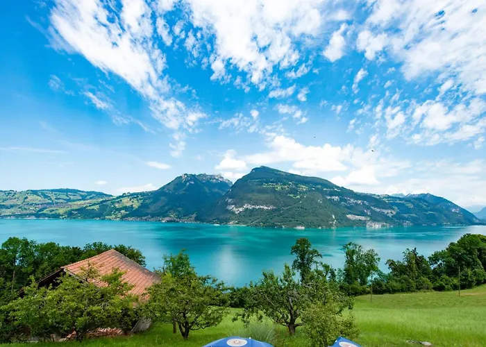 Sunnehuesi Krattigen