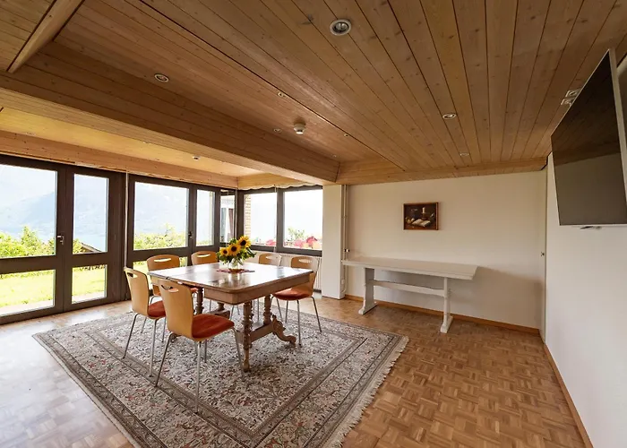 Sunnehuesi Krattigen