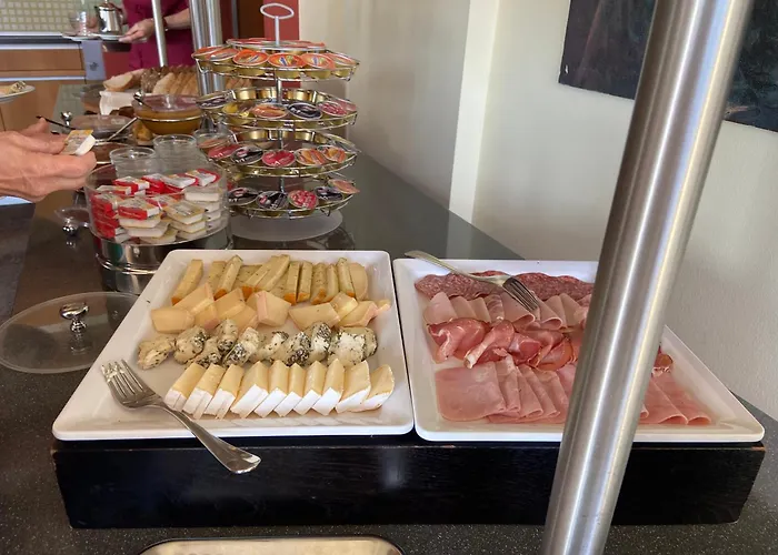 Sunnehuesi Krattigen