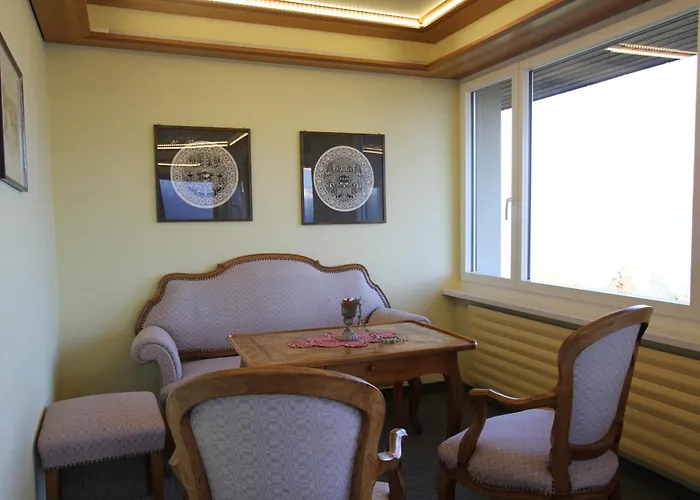 Hotel Sunnehuesi Krattigen